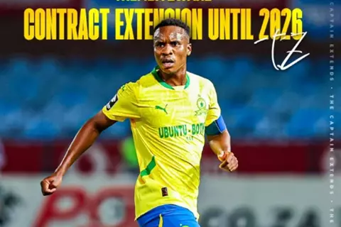 قبل ساعات من موقعة الأهلي.. صنداونز يمدد عقد ثيمبا زواني حتى 2026